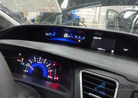 2014 Honda Civic Lx z USA, uszkodzony, nr VIN 2HGFB2F52EH518943